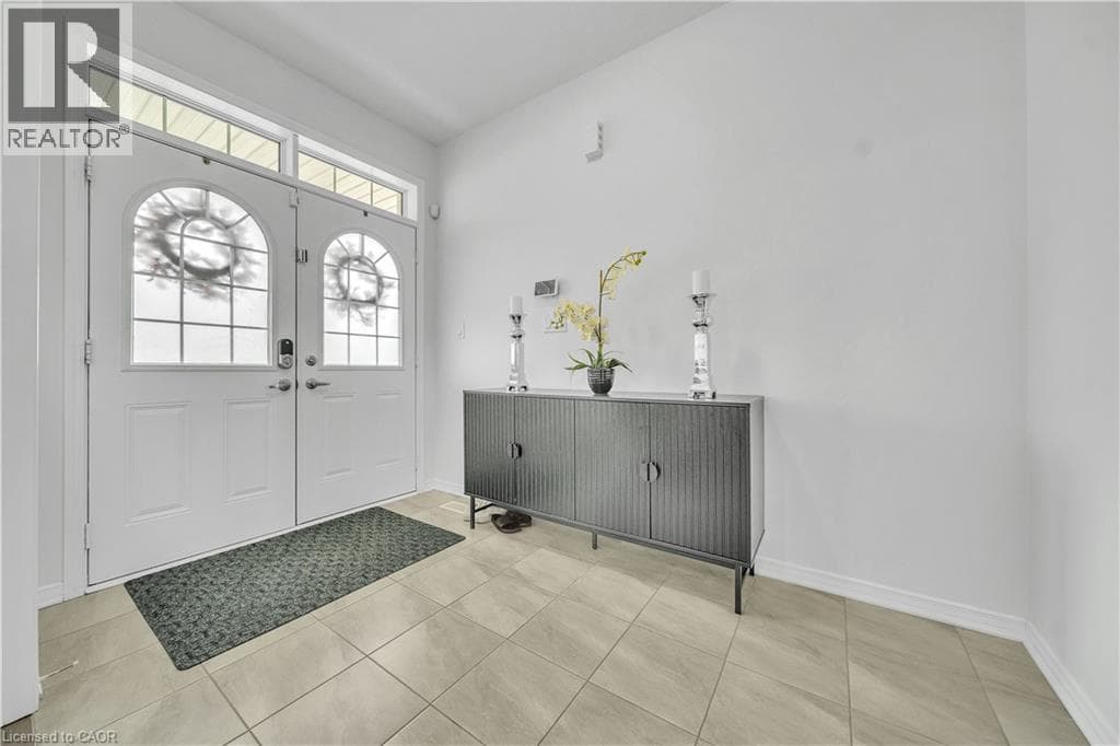 237 KINSMAN DRIVE — photo 5