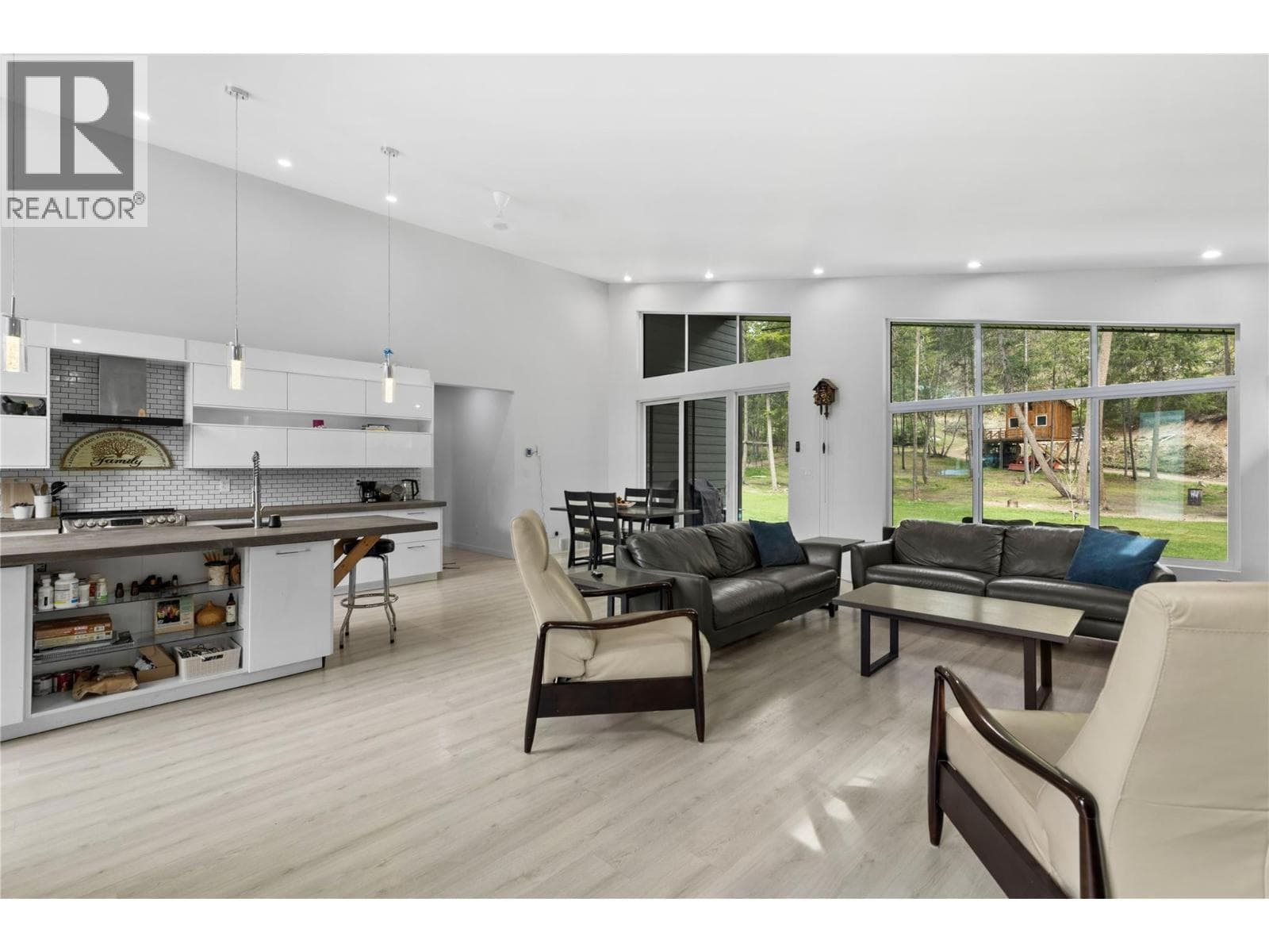 4472 POWER ROAD, Interior REALTORS® — photo 3