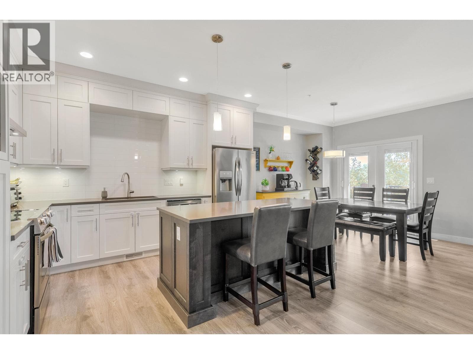 48 11252 COTTONWOOD DRIVE — photo 2