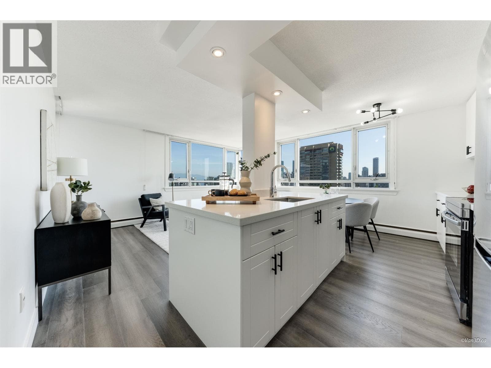 2407 1850 COMOX STREET — photo 3