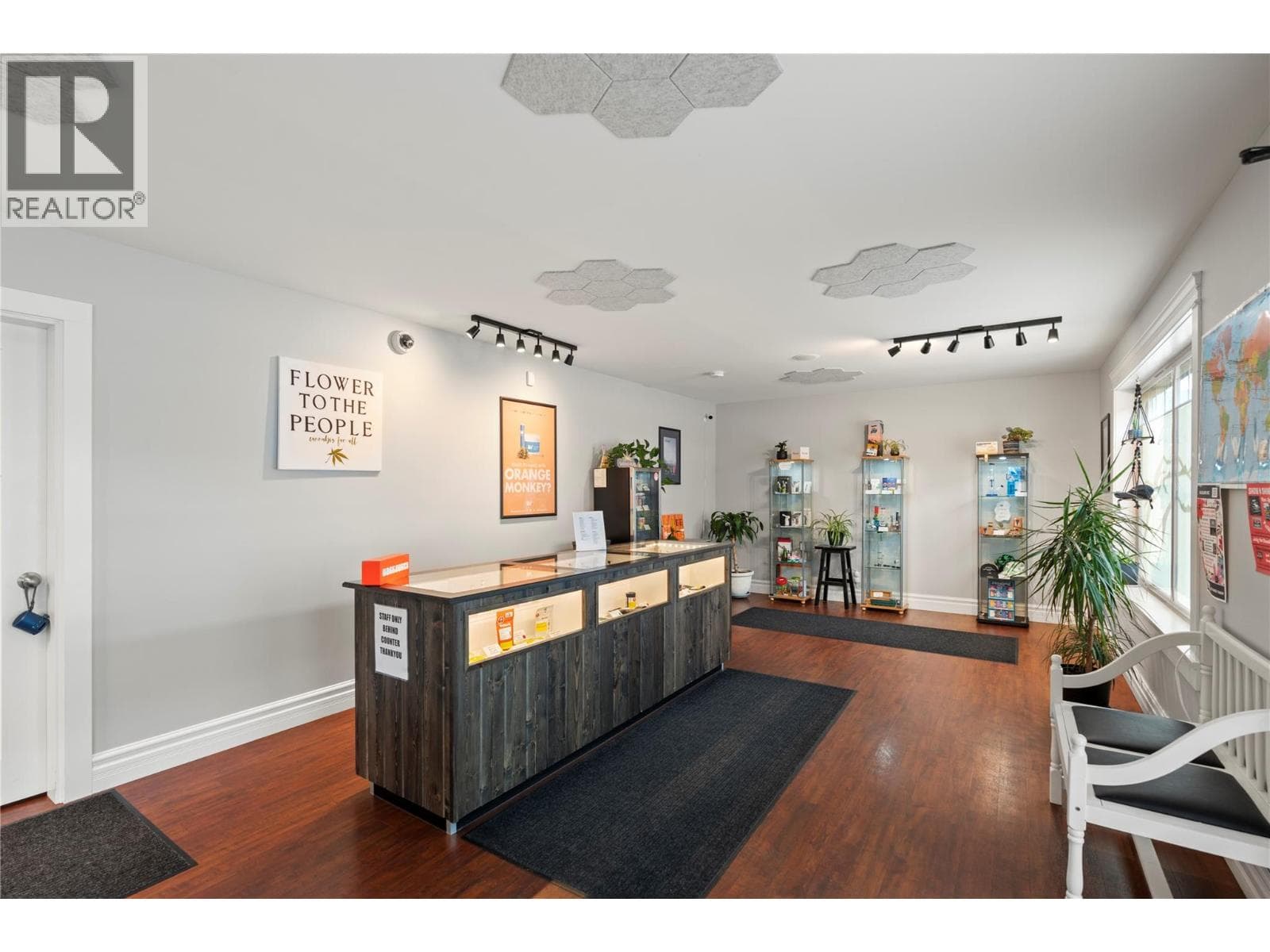 5661 HIGHWAY 97, Interior REALTORS® — photo 5