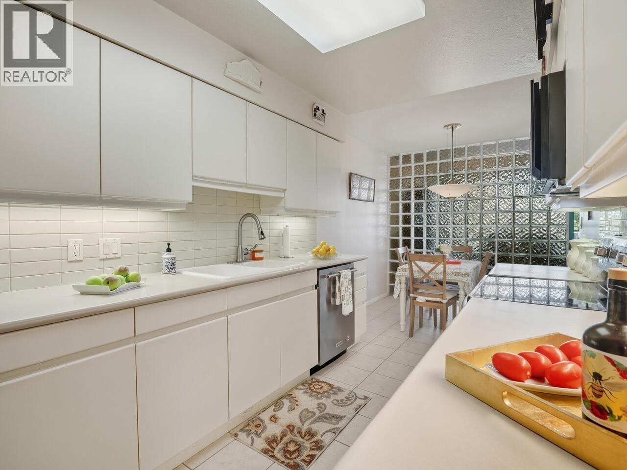 412 518 WEST 14TH AVENUE, Greater Vancouver — photo 5