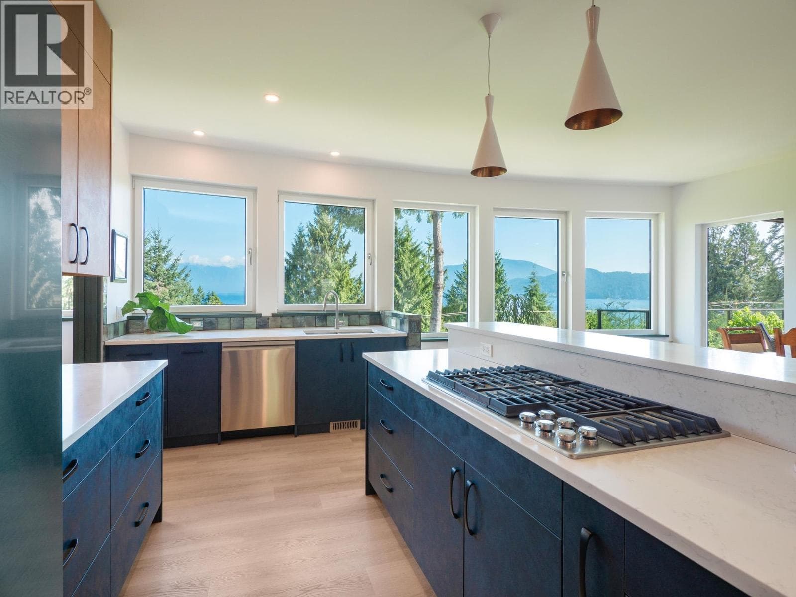 1832 NORTH ROAD, Greater Vancouver — photo 4