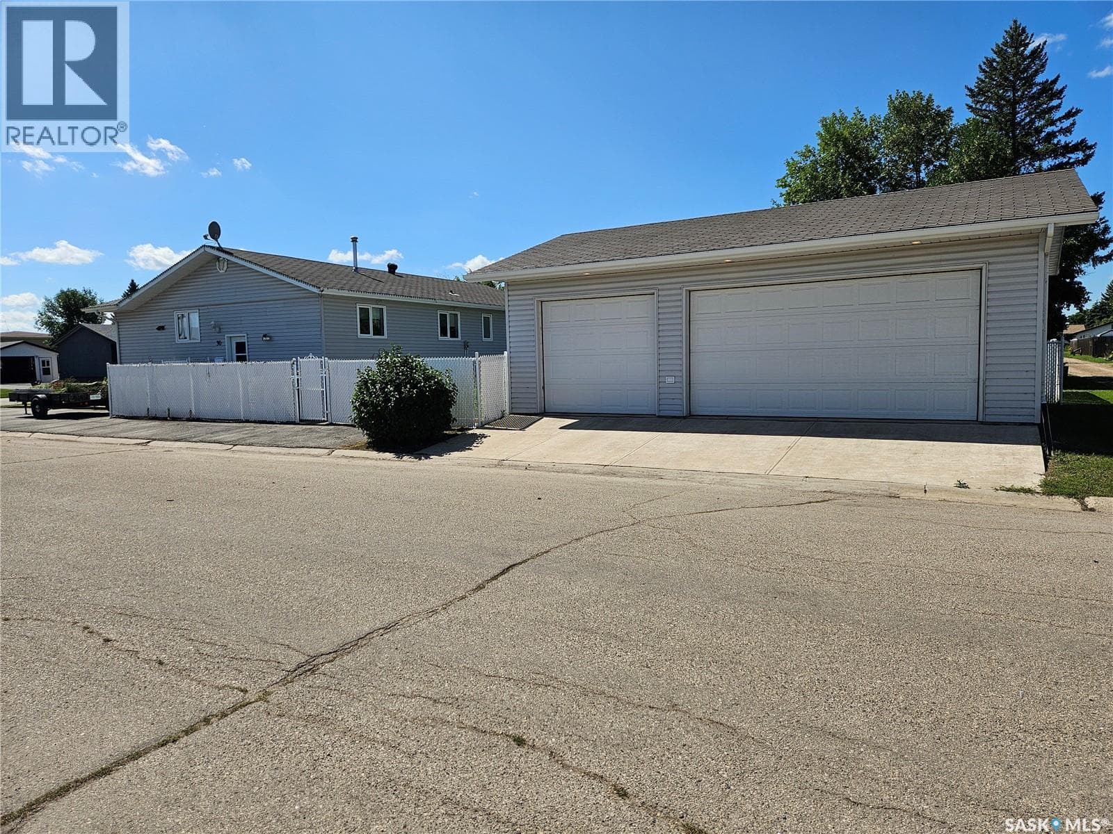 30 centennial CRESCENT, Saskatchewan — photo 2