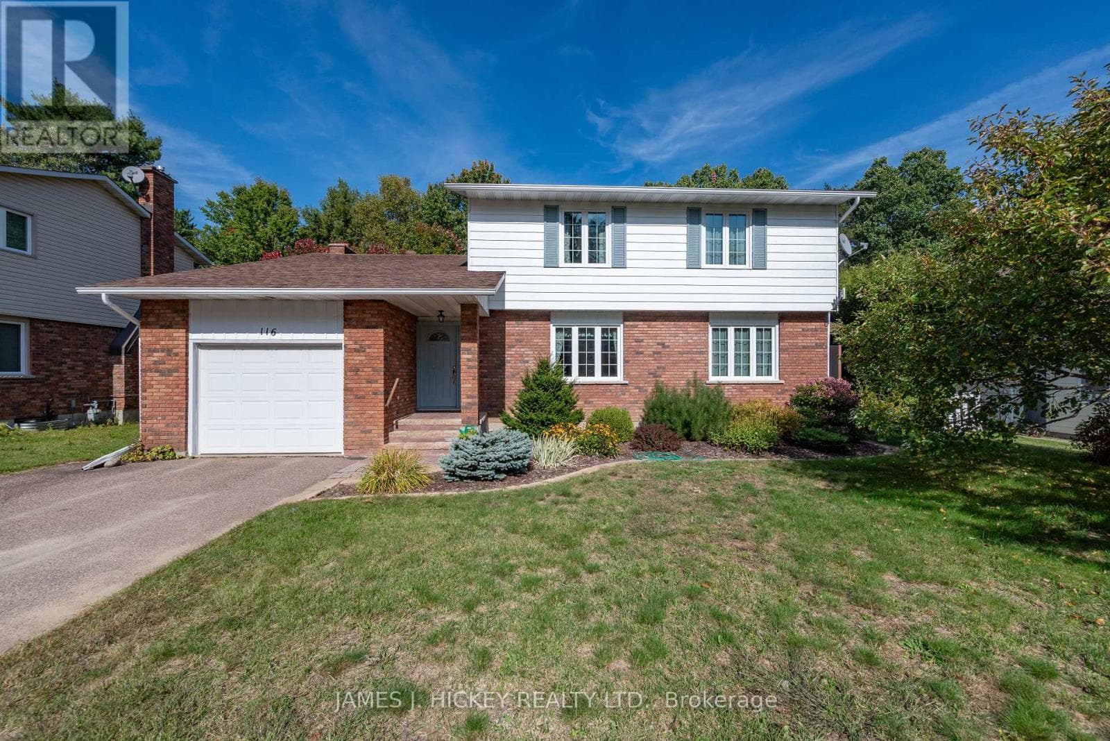 116 FRONTENAC CRESCENT in 
