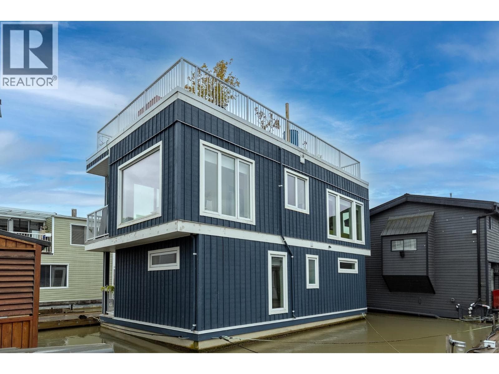 6W2 8191 RIVER ROAD, Greater Vancouver