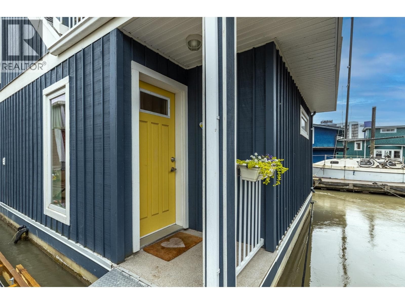 6W2 8191 RIVER ROAD, Greater Vancouver — photo 2