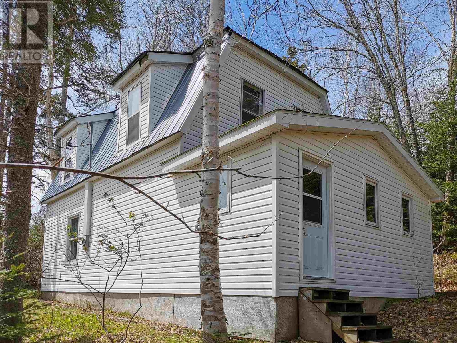 2257 COUNTY LINE ROAD, PEIA — photo 2