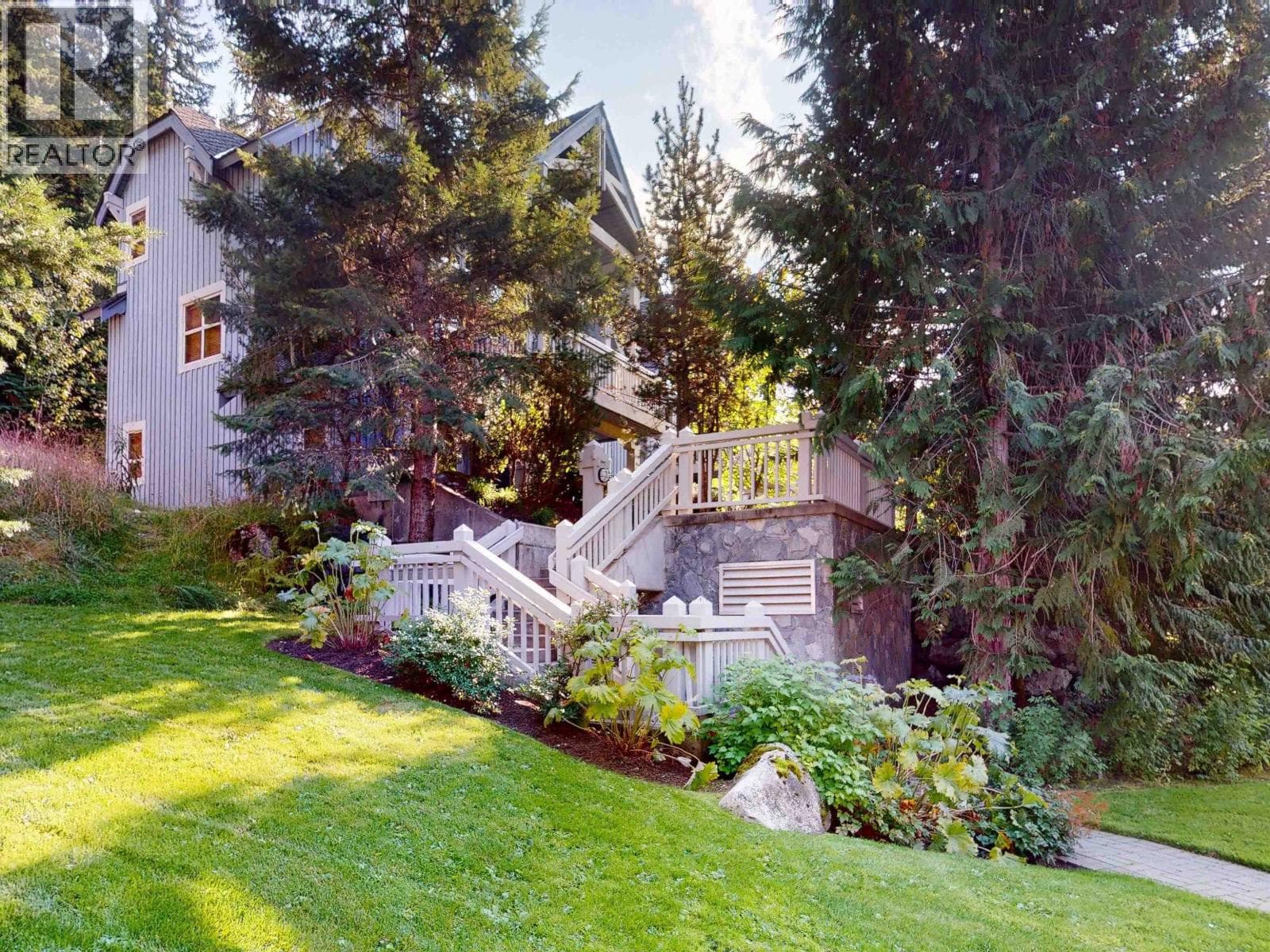5 4661 BLACKCOMB WAY in 