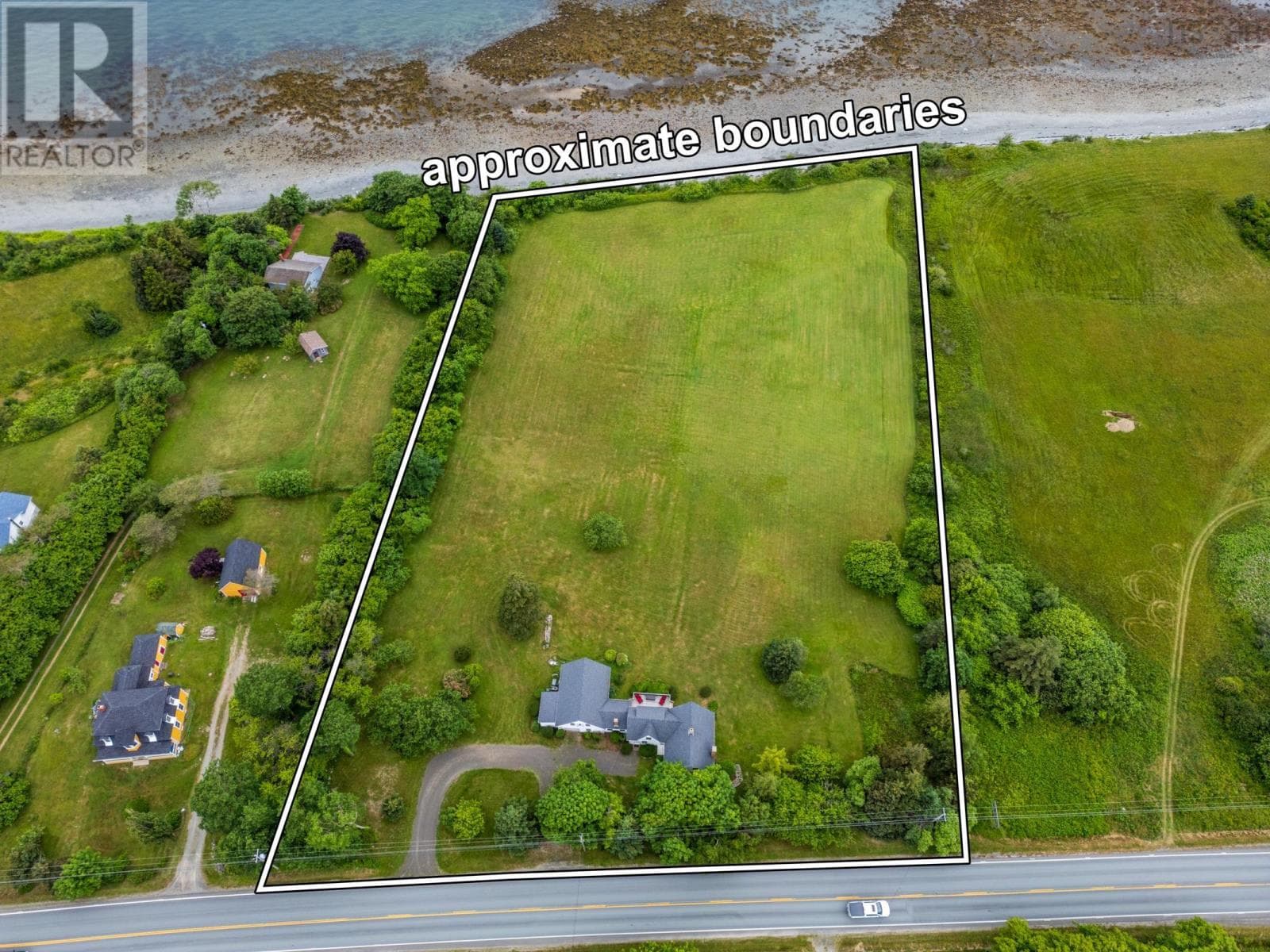 7227 HIGHWAY 101, NSAR — photo 2