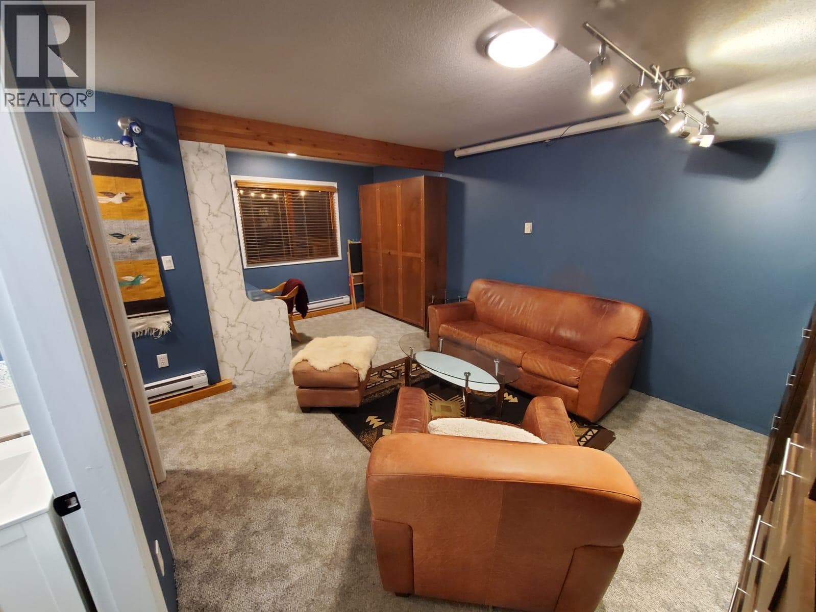 2160 SUN PEAKS ROAD UNIT 3, Interior REALTORS® — photo 3