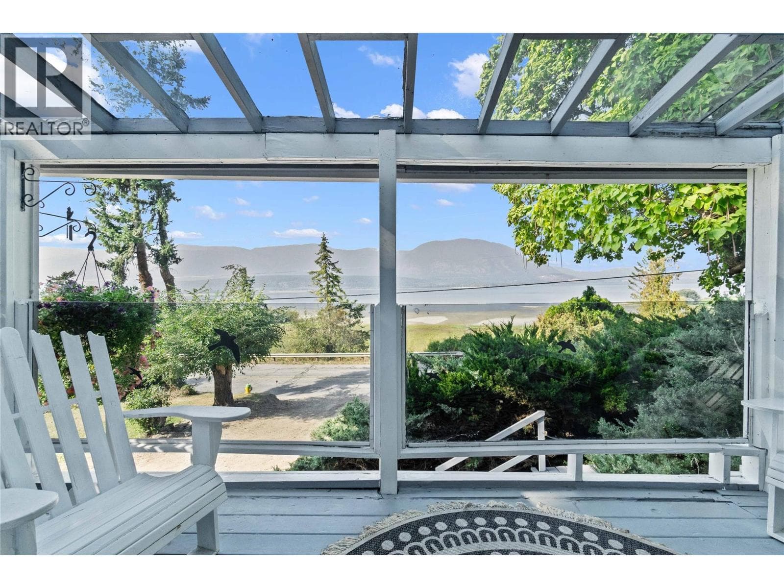 1430 LAKESHORE ROAD NORTHEAST, Interior REALTORS® — photo 3