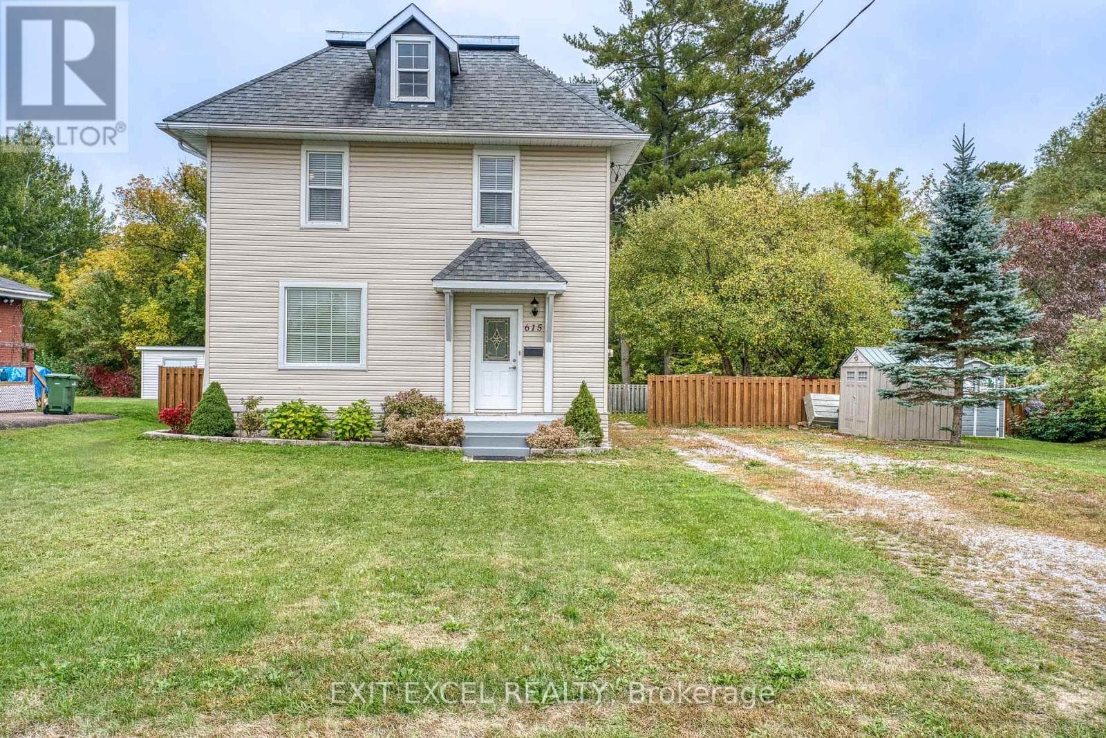 615 MOFFAT STREET — photo 2
