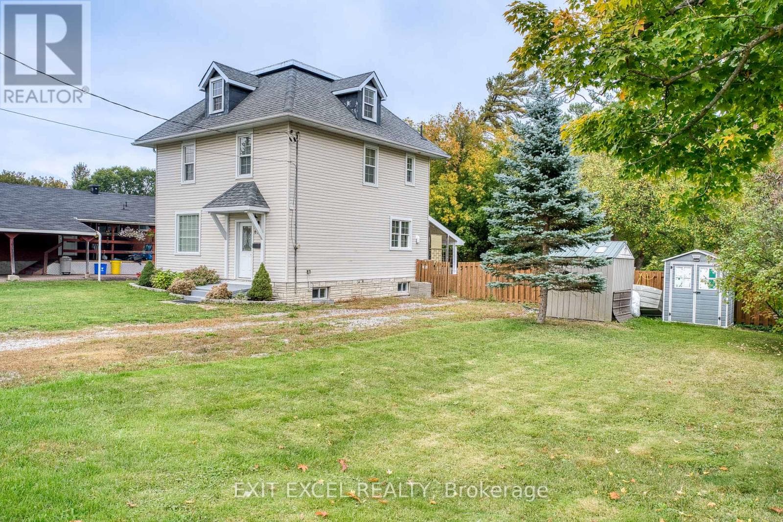 615 MOFFAT STREET — photo 4