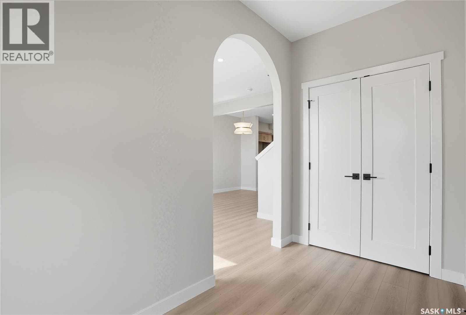 74 TASKAMANWA TERRACE — photo 4