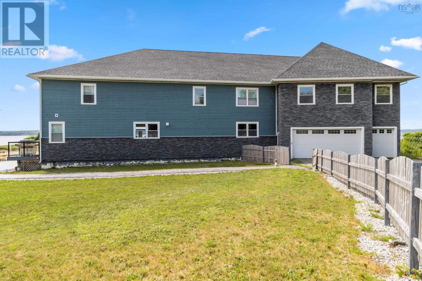 1112 SANDY POINT ROAD in 