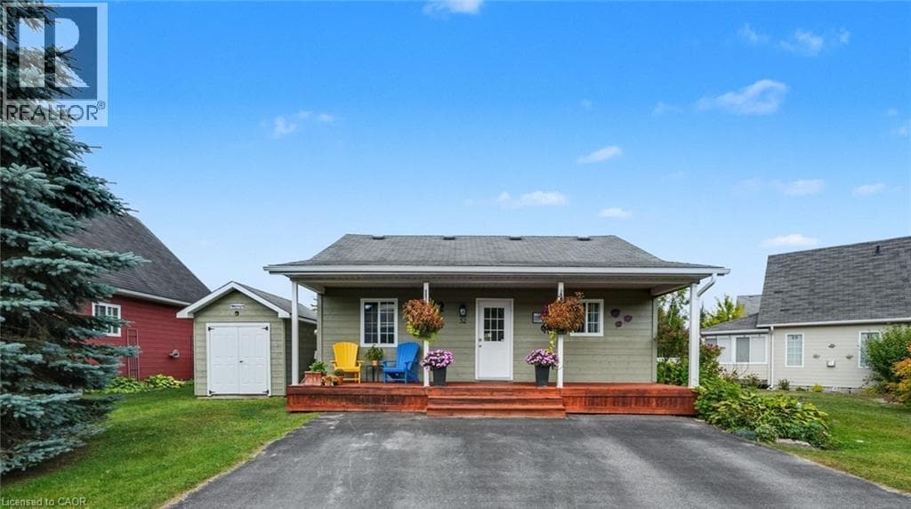 52 MADAWASKA TRAIL in 