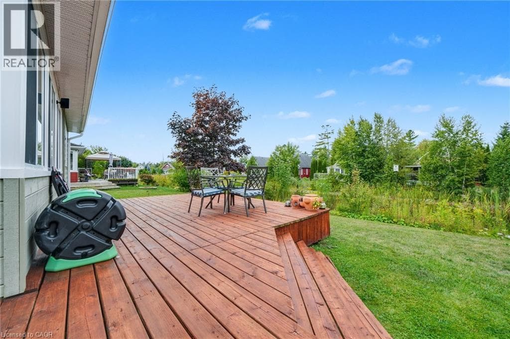 52 MADAWASKA TRAIL — photo 4