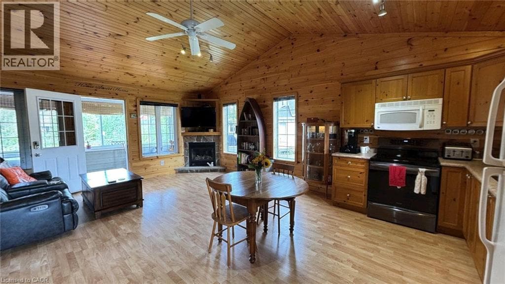 52 MADAWASKA TRAIL — photo 5