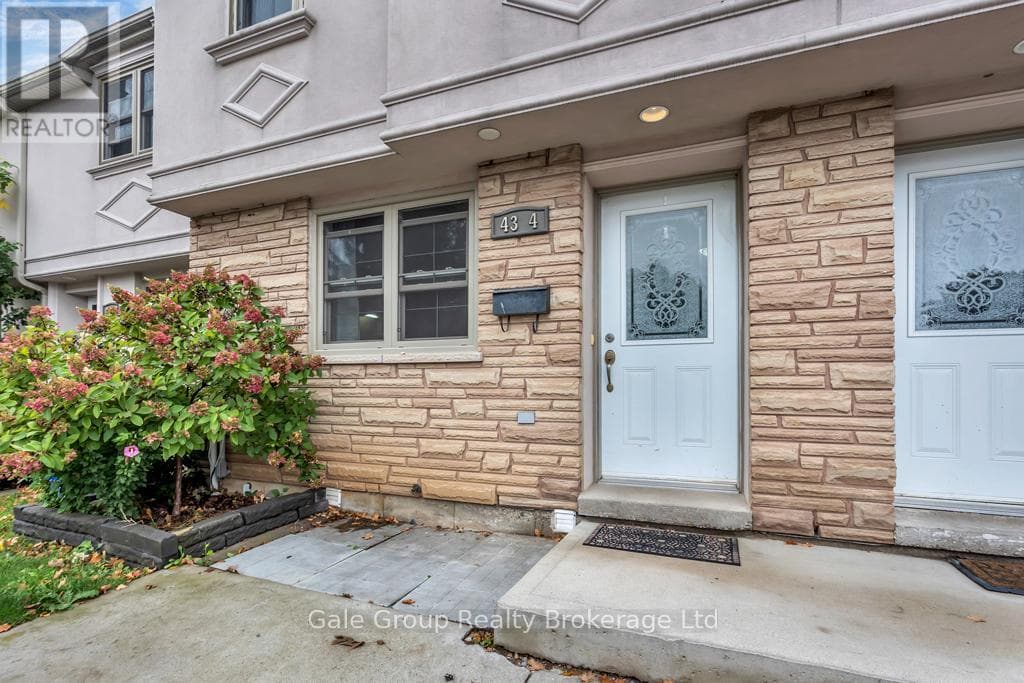 4 43 BLANDFORD STREET, Woodstock-Ingersoll-Tillsonburg — photo 2