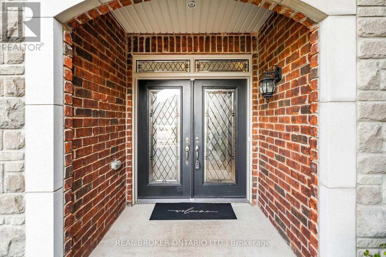 35 KETCHUM STREET — photo 5