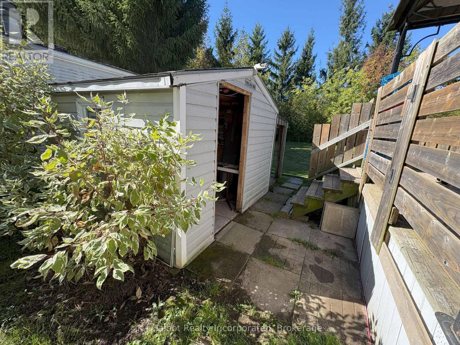 77719 BLUEWATER HWY - 6 STARBOARD STREET — photo 3