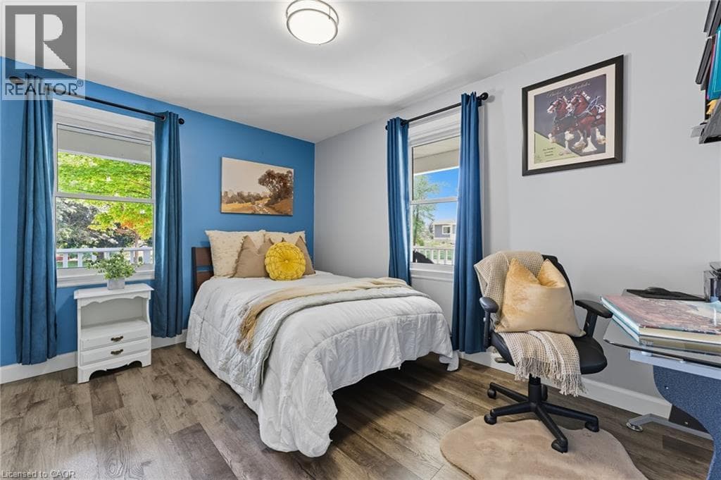 146 LYNDEN ROAD in 1100