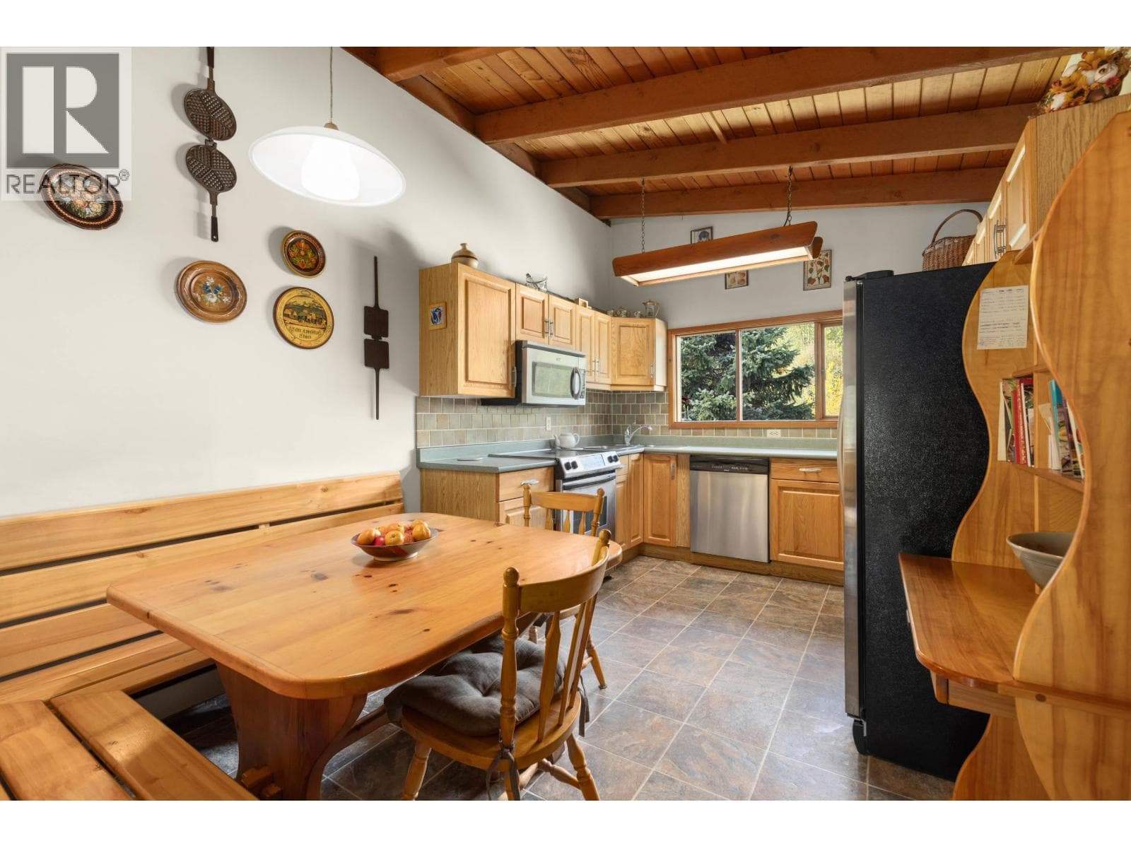 7869 PEMBERTON MEADOWS ROAD, Greater Vancouver — photo 2
