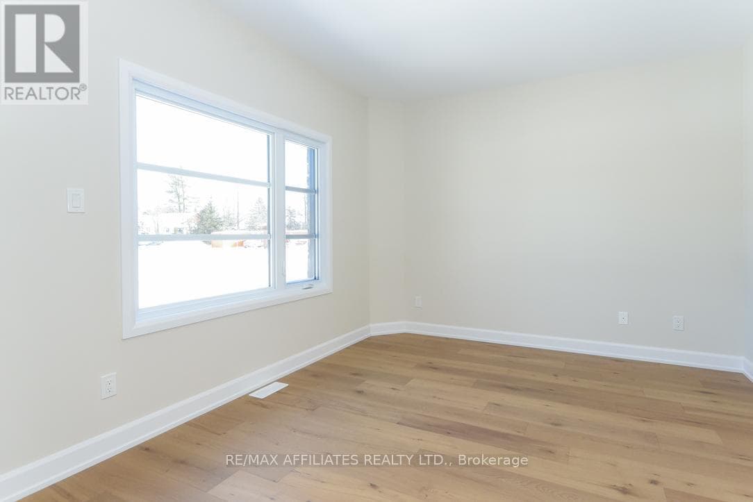 1055 CHABLIS CRESCENT, Ottawa — photo 4