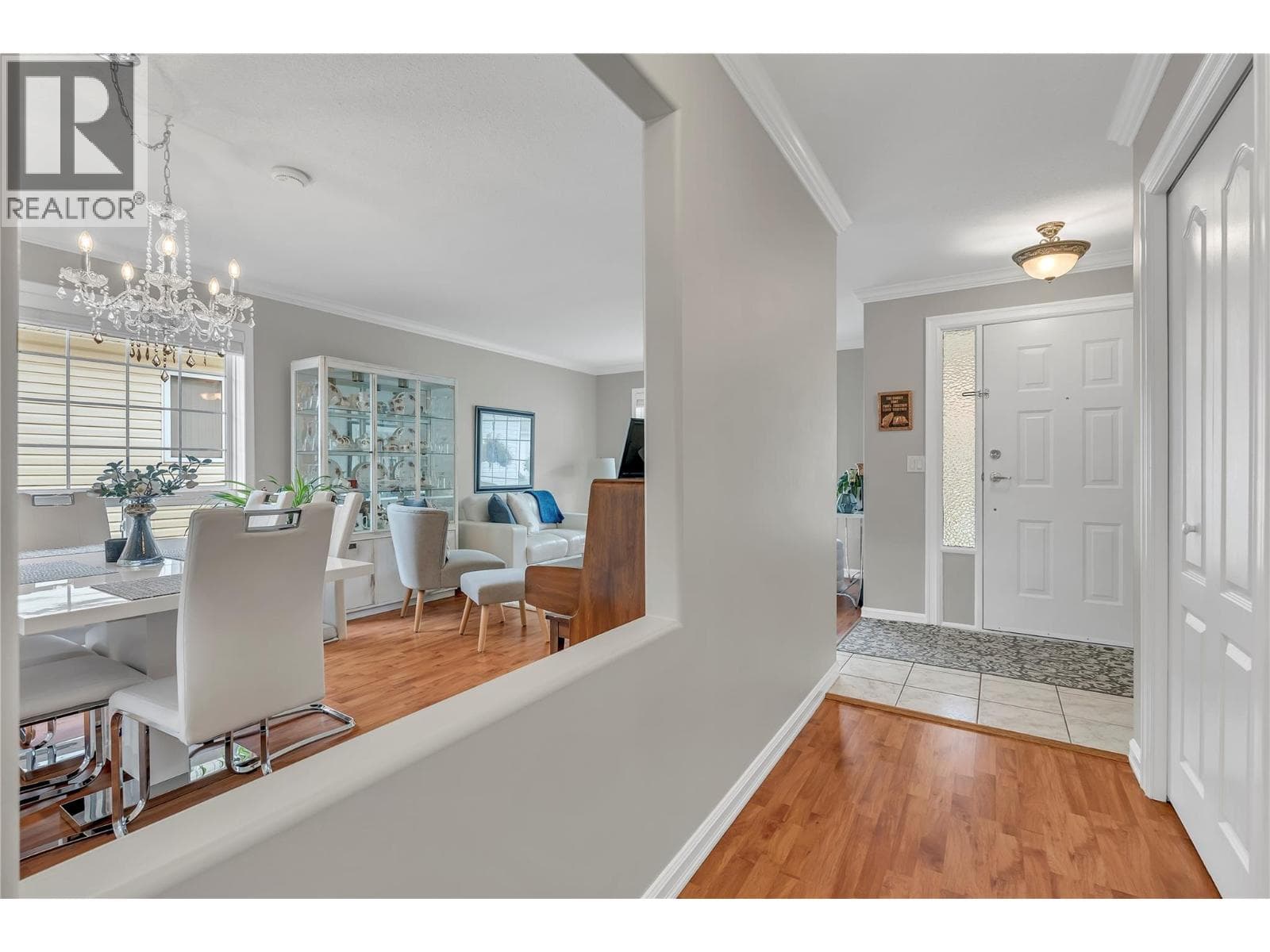 518 RED WING DRIVE, Interior REALTORS® — photo 5
