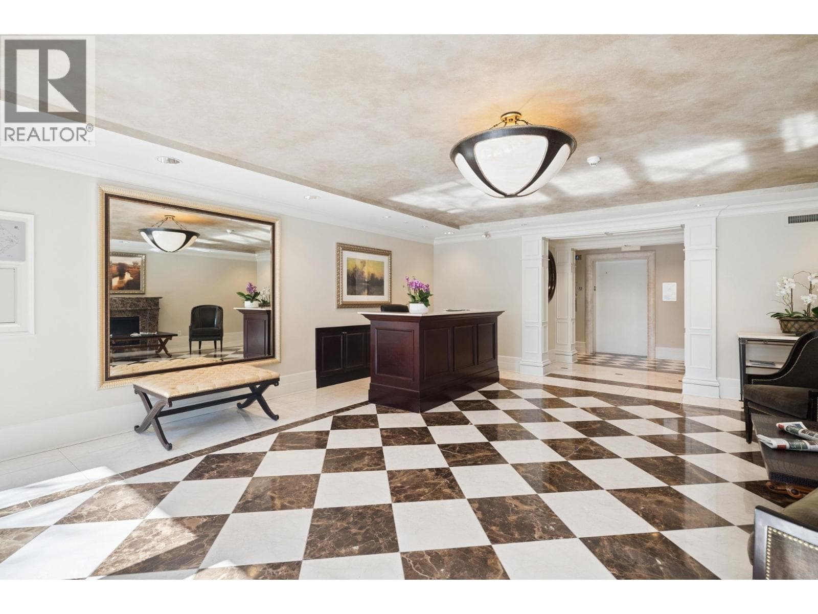 300 533 WATERS EDGE CRESCENT, Greater Vancouver — photo 2