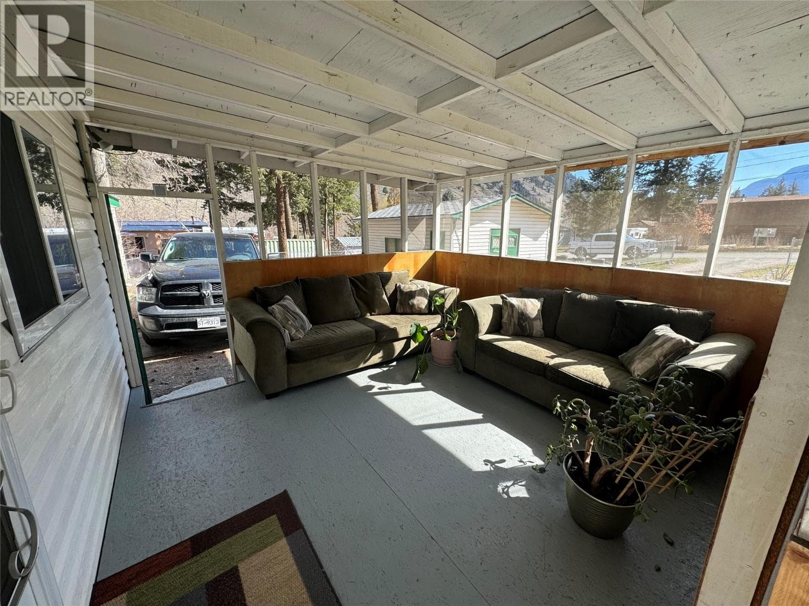 1483 MAIN STREET, Interior REALTORS® — photo 5