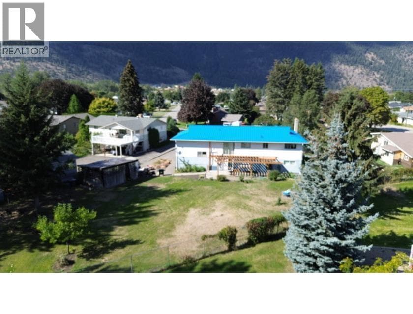 629 THIRD AVENUE, Interior REALTORS® — photo 4