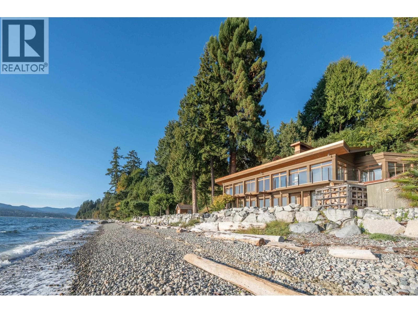 4893 SUNSHINE COAST HIGHWAY in