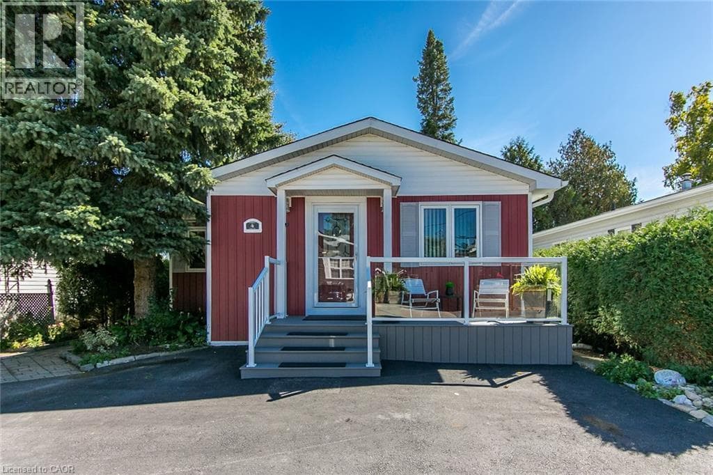 4 ELM STREET in 