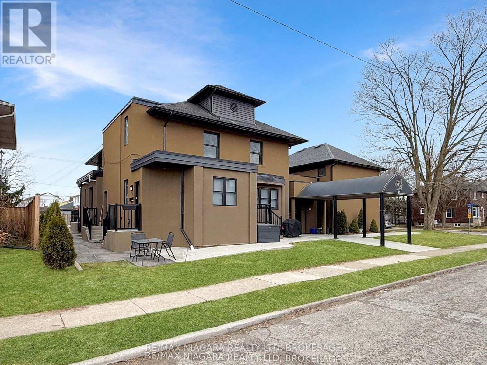 21 WINTEMUTE STREET, Niagara — photo 2