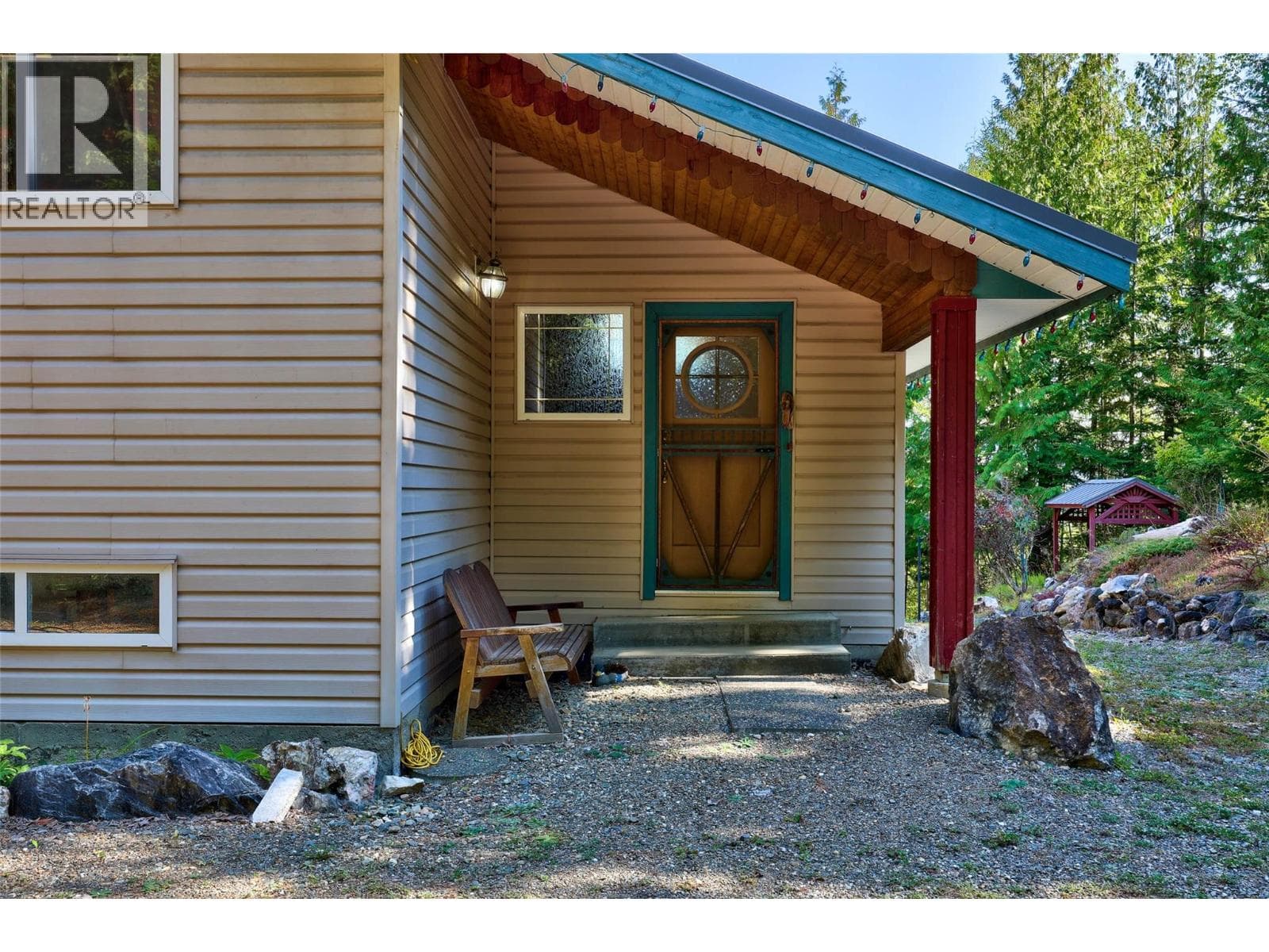 7650 MOUNTAIN DRIVE, Interior REALTORS® — photo 5