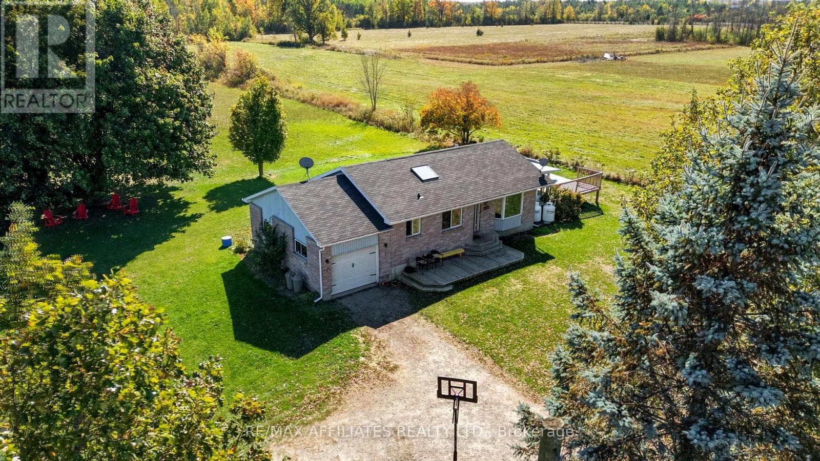 885 TOWNLINE ROAD in 