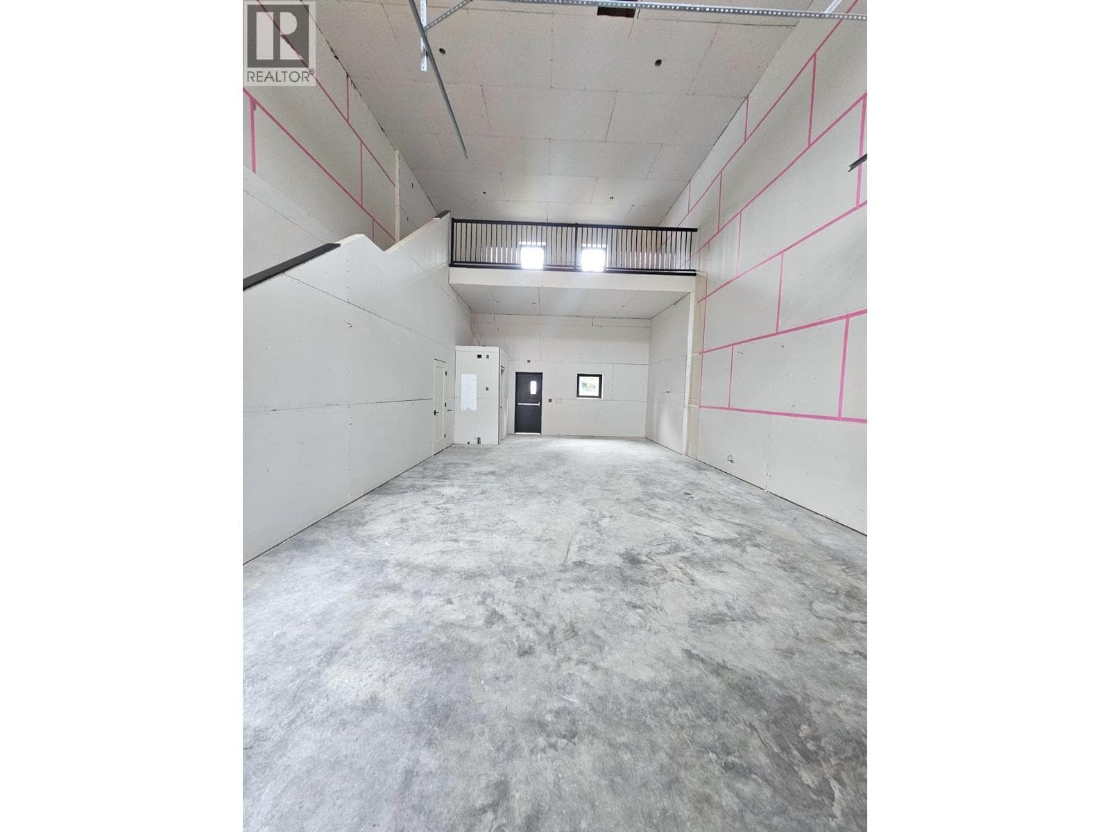 1002 SEED FRONTAGE ROAD UNIT 6 LOT PSL 6, Interior REALTORS® — photo 4