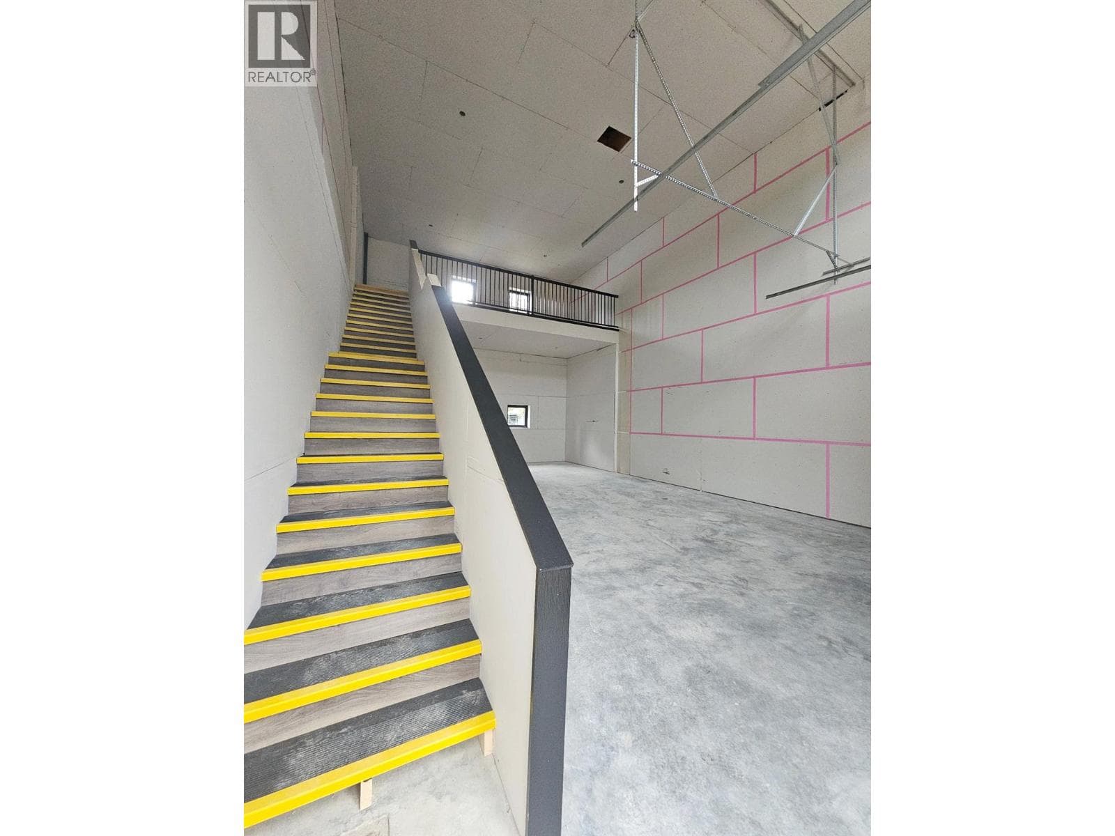 1002 SEED FRONTAGE ROAD UNIT 3 LOT PSL 3, Interior REALTORS® — photo 3