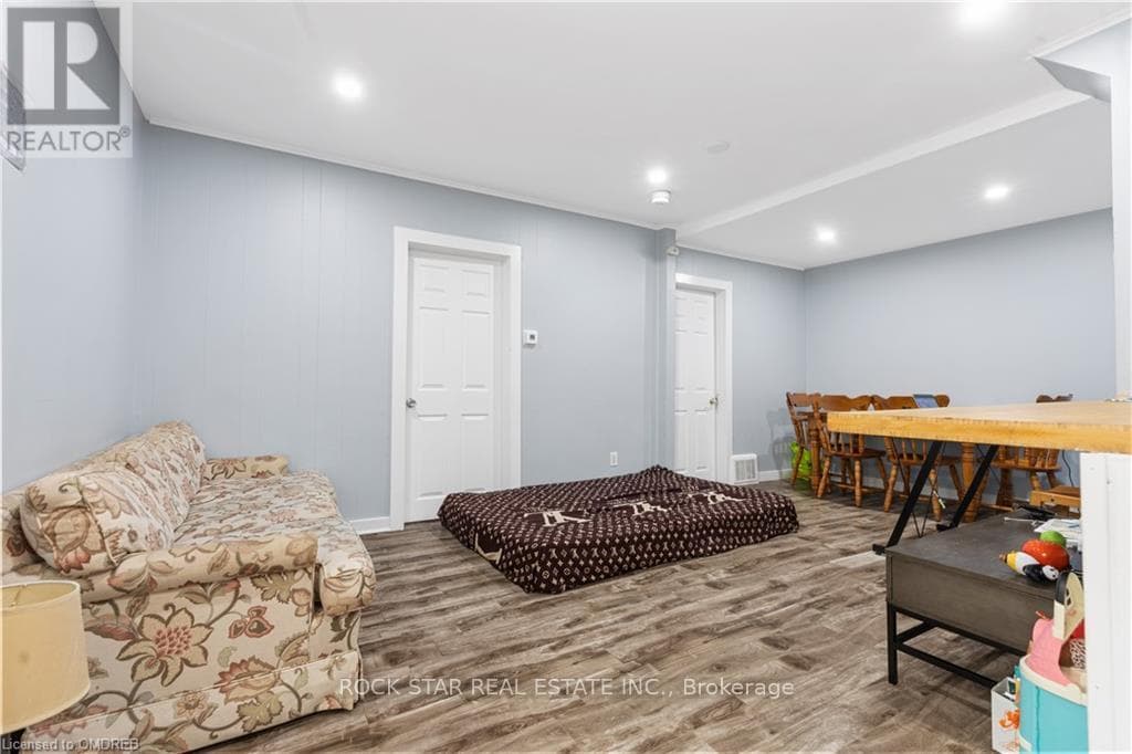 235 HAMILTON ROAD, Toronto — photo 5