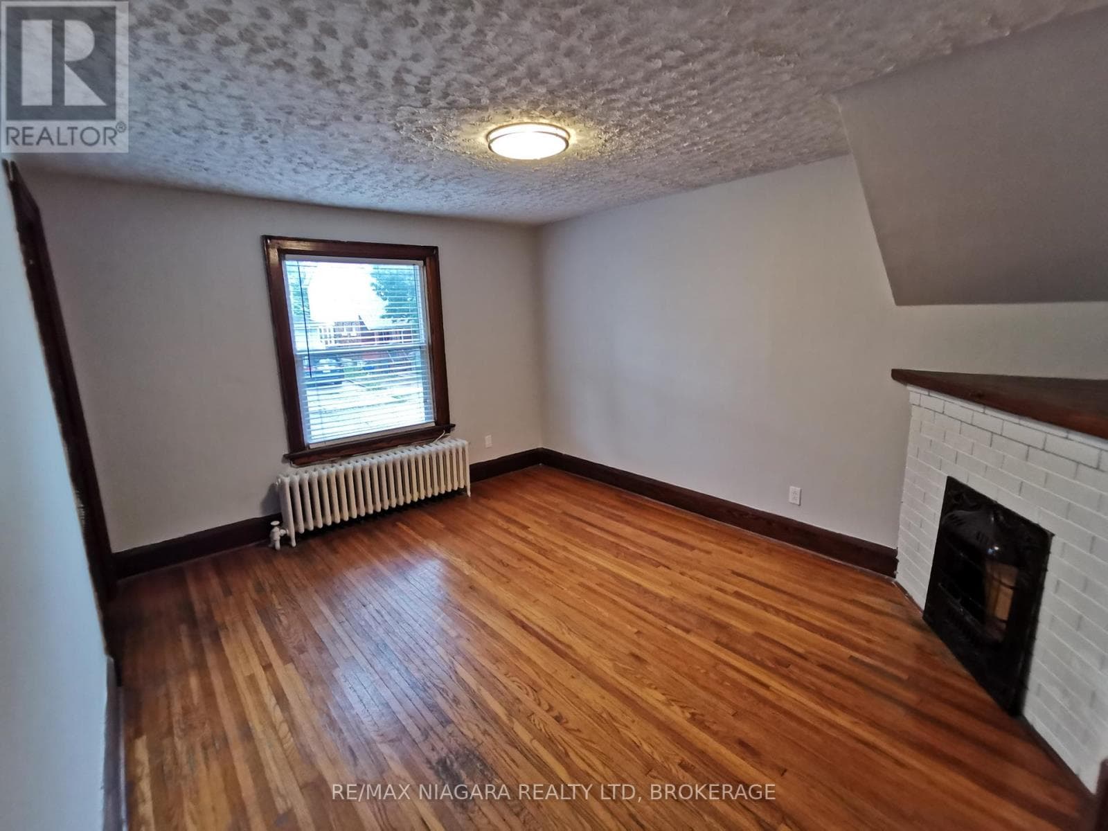 5078-5086 FIFTH AVENUE, Niagara — photo 4