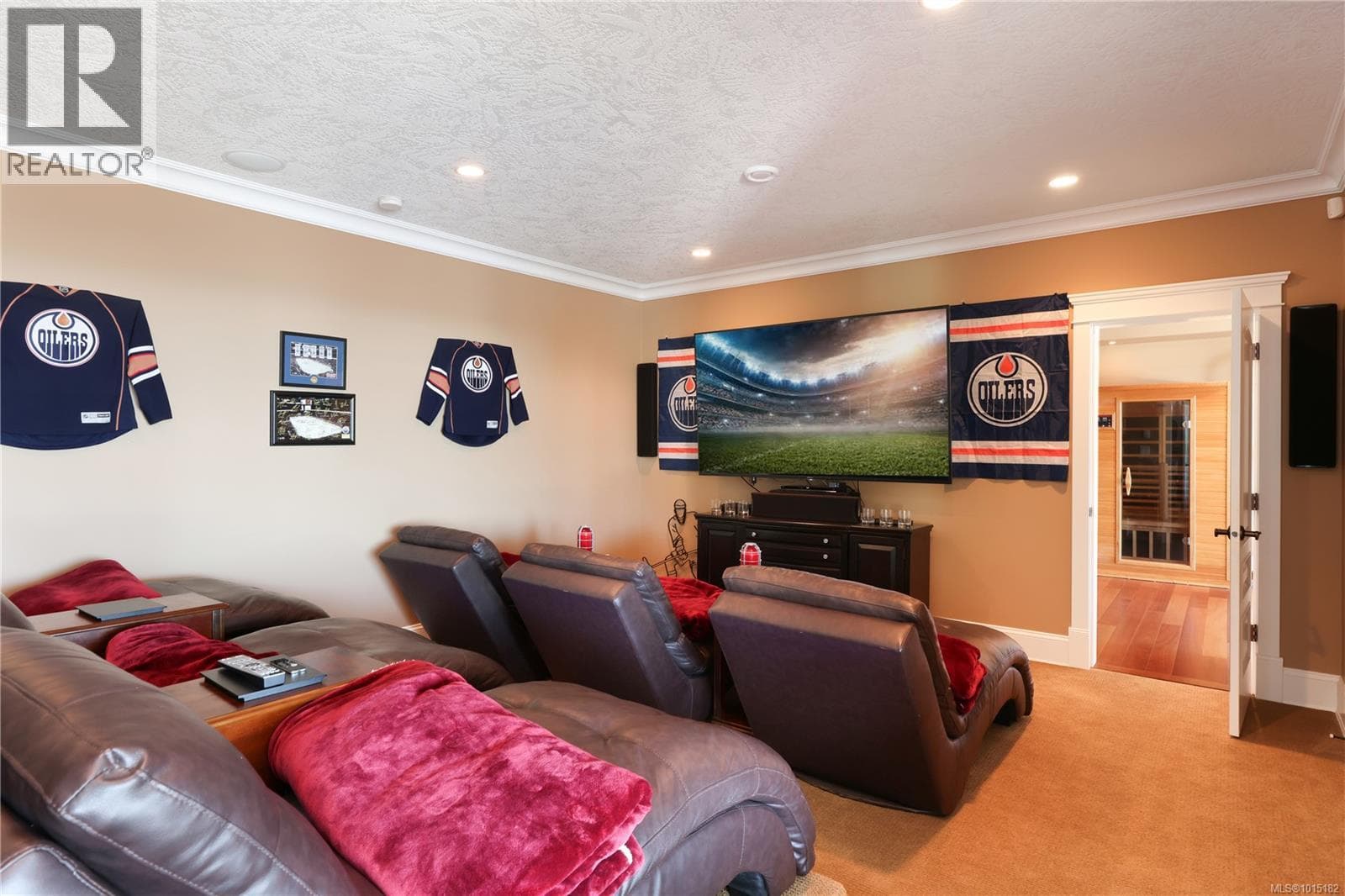 6480 EAGLES DRIVE — photo 3