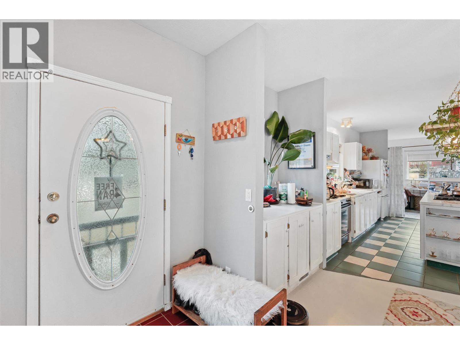 314 LINDEN ROAD, Interior REALTORS® — photo 2