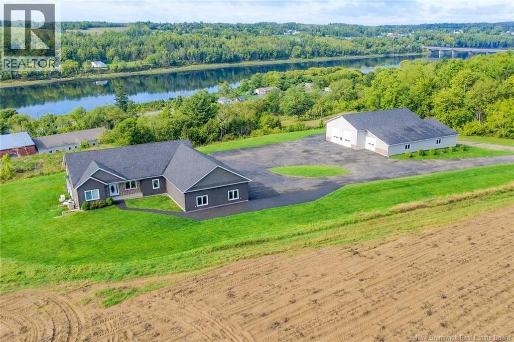 52 MCMULLIN ROAD, New Brunswick