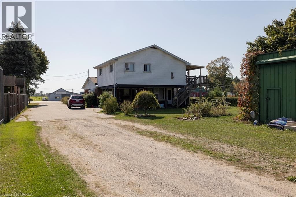 206 KING STREET, Brantford — photo 3