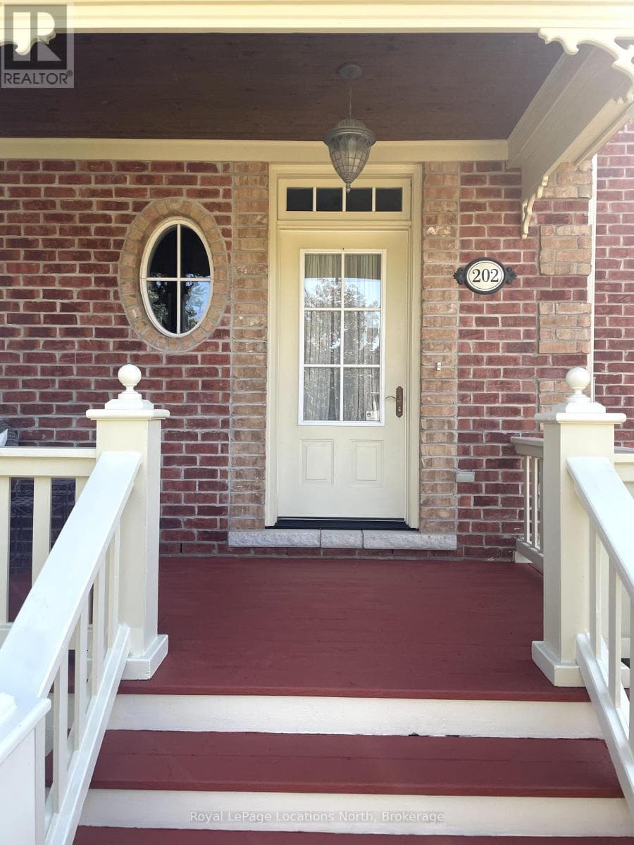 202 SNOWBRIDGE WAY, OnePoint — photo 2