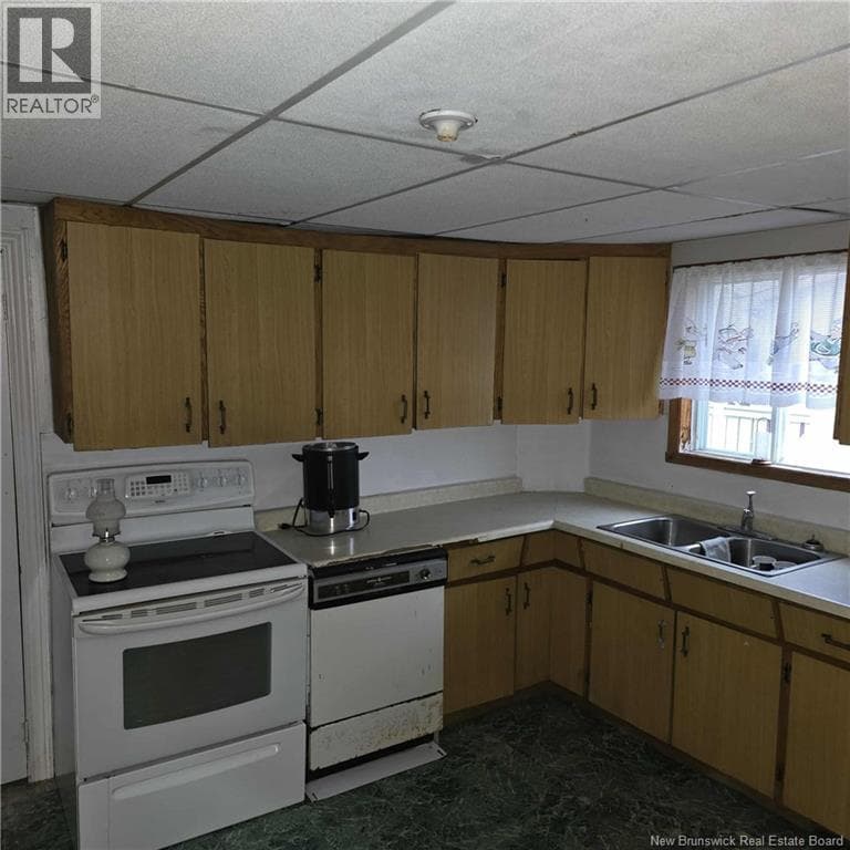 322 280 HIGHWAY — photo 5
