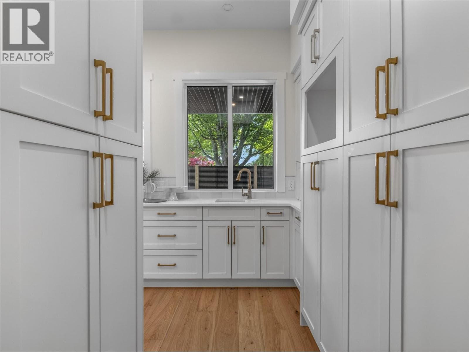 6609 NIXON ROAD UNIT 101, Interior REALTORS® — photo 3