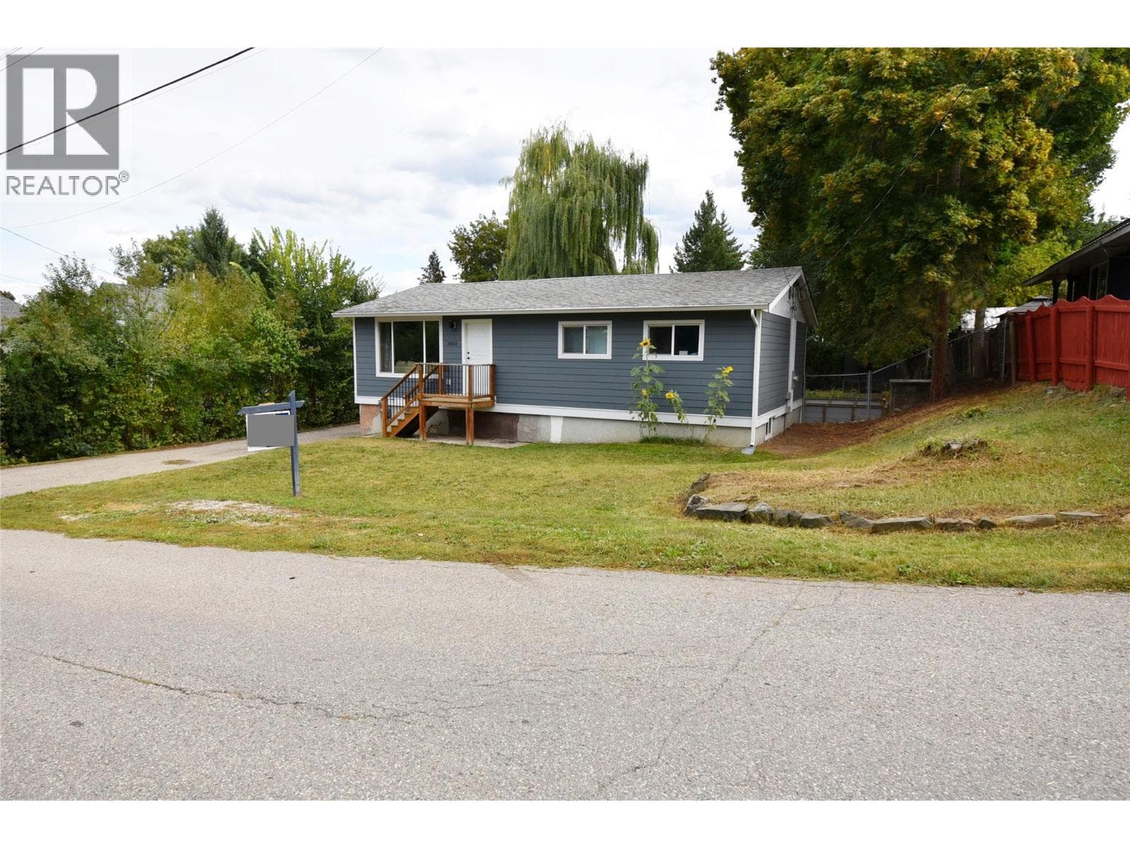 3050 MORAY STREET, Interior REALTORS® — photo 4
